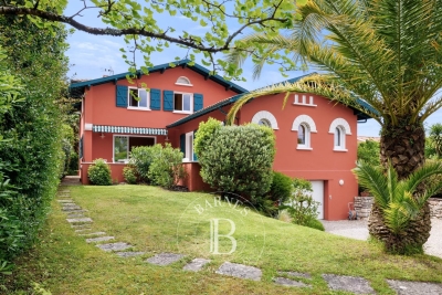 Maison à vendre à BIARRITZ  - 7 pièces - 230 m² 