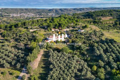 terrain à vendre à VELAUX  - 20 pièces - 515 m² 