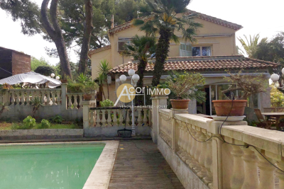 Maison à vendre à BANDOL Flayosc - 10 pièces - 300 m² 