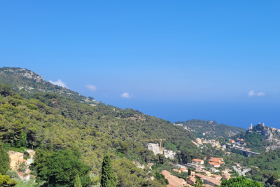 House for sale in EZE Spéracèdes - 8 rooms - 240 m² 
