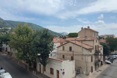 Appartement à vendre à TOULON Maljournal-HLM Saint-Hermantaire - 3 pièces - 53 m² 