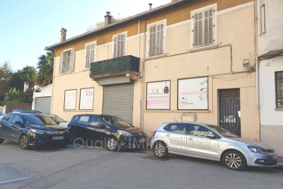 Commercial real estate to rent in CANNES   - 150 m² 