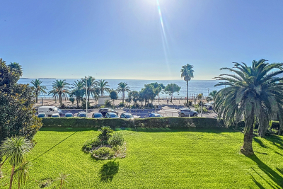 Appartement à vendre à CANNES Ariane-Ripert - 2 pièces - 42 m² 