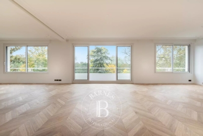 Appartement à vendre à PARIS 16EME Seine et Berges 2 - 6 pièces - 242 m² 