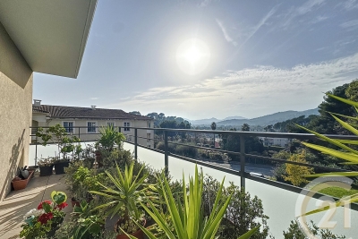 Appartement &agrave; vendre &agrave; CANNES-LA-BOCCA  - 3 pi&egrave;ces - 63 m&sup2; 