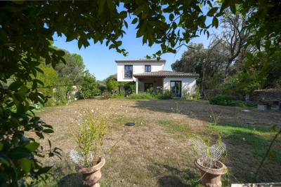 Maison à vendre à UZÈS  - 5 pièces - 164 m² 