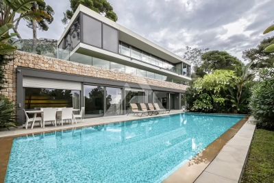 Maison à louer à CAP-D'AIL  - 6 pièces - 499 m² 