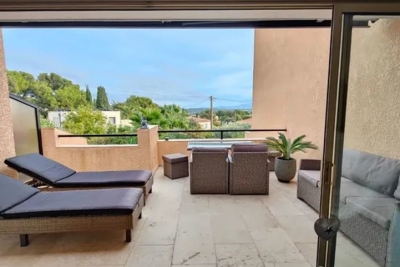 Appartement à vendre à BANDOL La Motte - 2 pièces - 50 m² 
