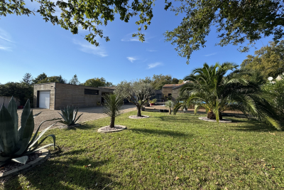 Maison à vendre à ETAULES  - 9 pièces - 290 m² 