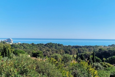 Maison &agrave; vendre &agrave; VILLENEUVE-LOUBET  - 5 pi&egrave;ces - 154 m&sup2; 