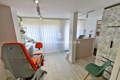 Commerce à vendre à MENTON Vallee Verte-Issarts-Vignasses  - 73 m² 