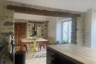 Maison &agrave; vendre &agrave; ALBA LA ROMAINE  - 6 pi&egrave;ces - 200 m&sup2; 