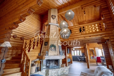 Maison &agrave; vendre &agrave; FONT ROMEU ODEILLO VIA  - 7 pi&egrave;ces - 317 m&sup2; 