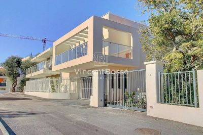 Appartement à vendre à NICE Comte de Falicon - 4 pièces - 85 m² 