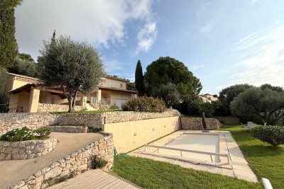 Maison à louer à CAP-D'AIL  - 4 pièces - 170 m² 