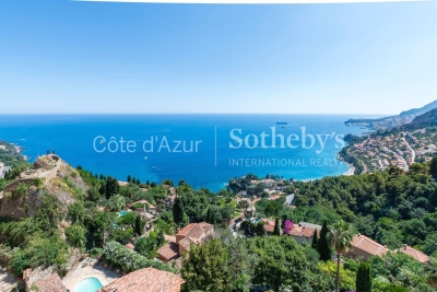Maison &agrave; vendre &agrave; ROQUEBRUNE-CAP-MARTIN  - 4 pi&egrave;ces - 108 m&sup2; 