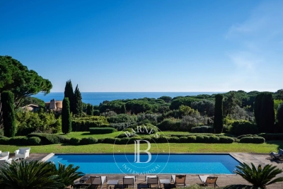 Maison à vendre à RAMATUELLE  - 9 pièces - 404 m² 