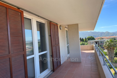 Appartement à vendre à MARSEILLE 12EME Mathurin-Timone - 3 pièces - 68 m² 