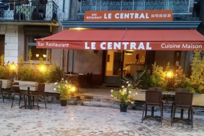 Commerce &agrave; vendre &agrave; GUILLAUMES  - 6 pi&egrave;ces - 140 m&sup2; 