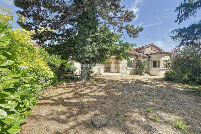 Maison à vendre à CHEVAL BLANC  - 7 pièces - 176 m² 