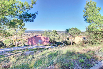 terrain à vendre 150000 euros