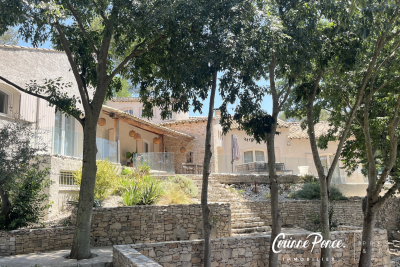 Maison &agrave; vendre &agrave; NÎMES Camplanier - 6 pi&egrave;ces - 220 m&sup2; 