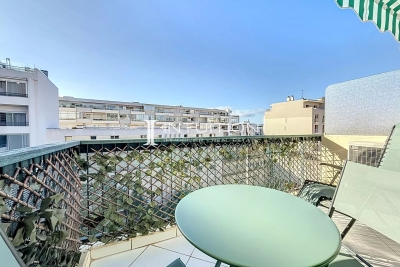 Appartement à vendre gare terres chaudes 