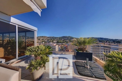 Apartment for sale in LE CANNET  - 5 rooms - 165 m² 