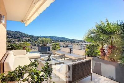 Appartement &agrave; vendre &agrave; LE CANNET  - 4 pi&egrave;ces - 165 m&sup2; 