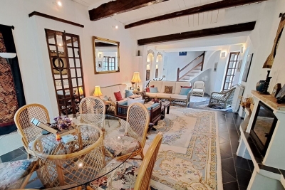 Maison à vendre à MALAUCÈNE Montfavet Pericentre - 5 pièces - 152 m² 