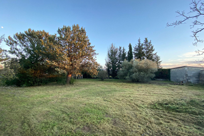 terrain &agrave; vendre &agrave; Pernes-les-Fontaines   1140 m&sup2; 