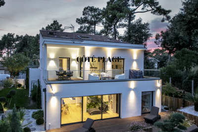 Maison à vendre à ST GEORGES DE DIDONNE Sud - 6 pièces - 220 m² 