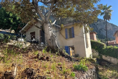 Maison à vendre à MENTON Vallee de Gorbio  - 122 m² 