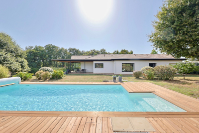 Maison à vendre à CAUPENNE  - 6 pièces - 180 m² 