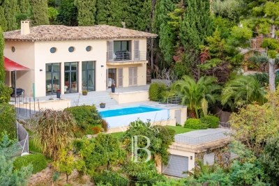 Maison à vendre mer piscine sanary sur mer