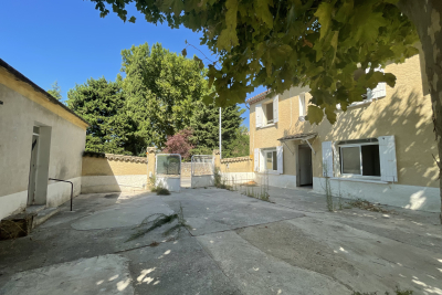Maison &agrave; vendre camaret vaucluse 