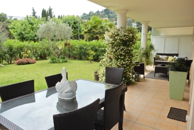 Appartement à vendre à LA CIOTAT Molieres-Chantegrive - 3 pièces  