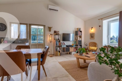 Appartement à vendre à MOURIES Sainte-Madeleine  - 50 m² 