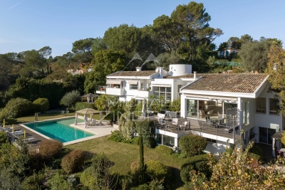 Maison &agrave; vendre &agrave; VALBONNE   - 520 m&sup2; 