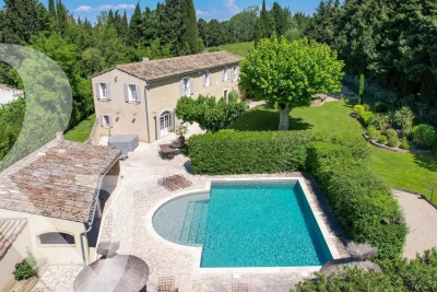 House for sale in ST-RÉMY-DE-PROVENCE Farges-Perier - 6 rooms - 421 m² 