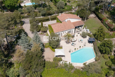 Maison à vendre appartement terrasse le village valbonne 