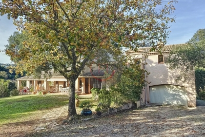 House for sale in MANDELIEU-LA-NAPOULE Le Roc Fleuri-Capitou (Jeanne d'Arc) - 8 rooms - 277 m² 