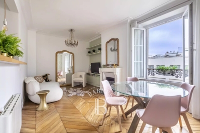 Apartment for sale in BOULOGNE BILLANCOURT Trezel 1 - 3 rooms - 60 m² 