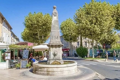 Maison à vendre appartements maussane les alpilles 