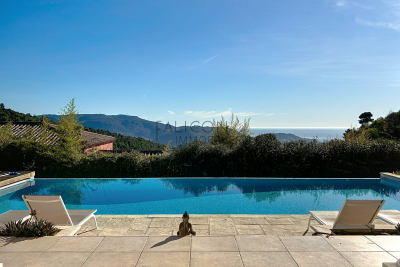 Maison à vendre à FALICON  - 6 pièces - 200 m² 