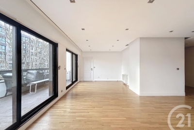 Appartement à vendre à LYON 6EME  - 5 pièces - 130 m² 