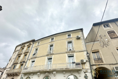 Commerce à louer à CLERMONT-L'HÉRAULT   - 123 m² 