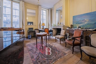 Bien à vendre à BORDEAUX   - 350 m² 