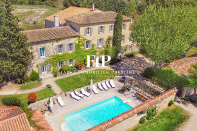 Maison à vendre à AIX-EN-PROVENCE Saint-Loup-Fardeloup - 14 pièces - 550 m² 