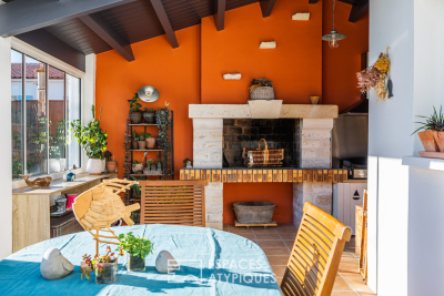 Maison à vendre à DOLUS D OLERON  - 9 pièces - 237 m² 